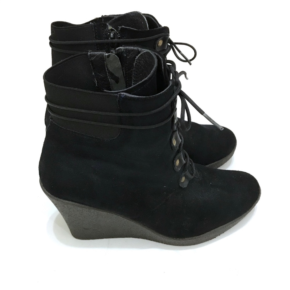 Julio De Mucho Boots - Picture 1 of 8